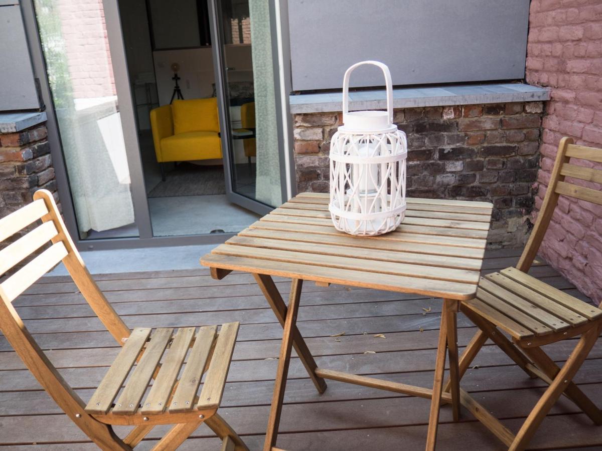 Au Jardin Des Vennes Bed & Breakfast Liege Exterior photo